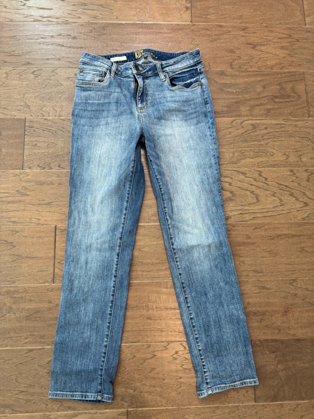 Kut from the Kloth Katy Boyfriend Straight Leg Jeans - Light Blue Wash